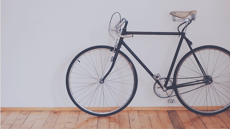 Fahrrad an der Wand